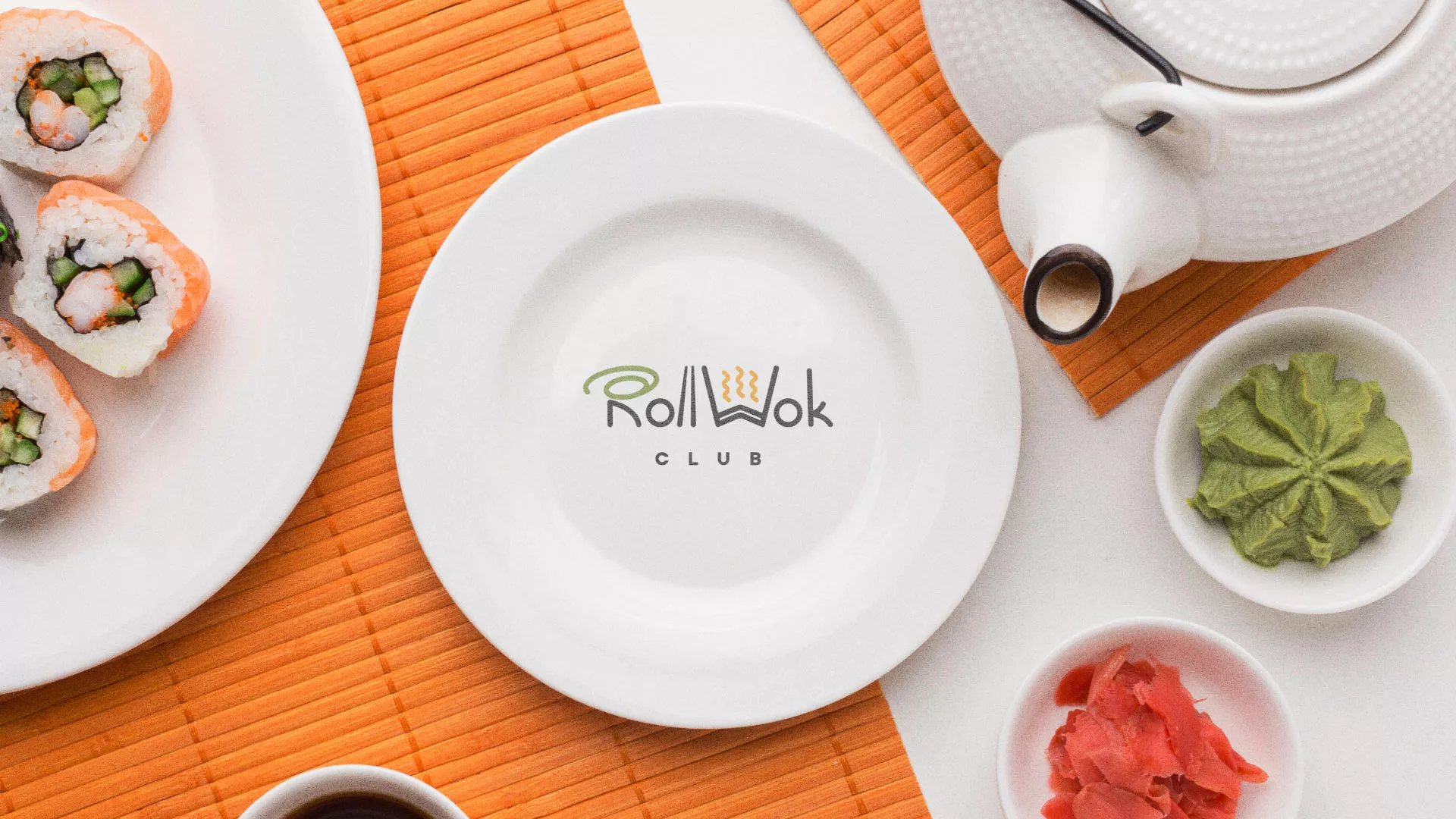 Разработка логотипа и фирменного стиля в Димитровграде для суши-бара «Roll Wok Club»